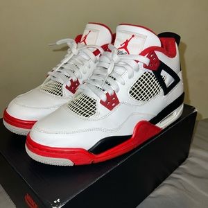 Jordan 4
